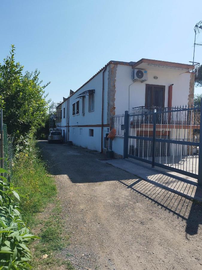 Luciano Relax Apartment Rzym Zewnętrze zdjęcie